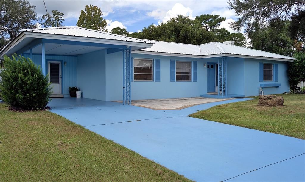 待售: $230,000 (2 贝兹, 2 浴室, 1241 平方英尺)