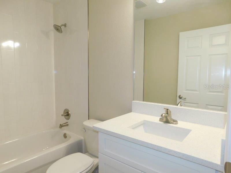 For Rent: $1,850 (3 beds, 2 baths, 1414 Square Feet)