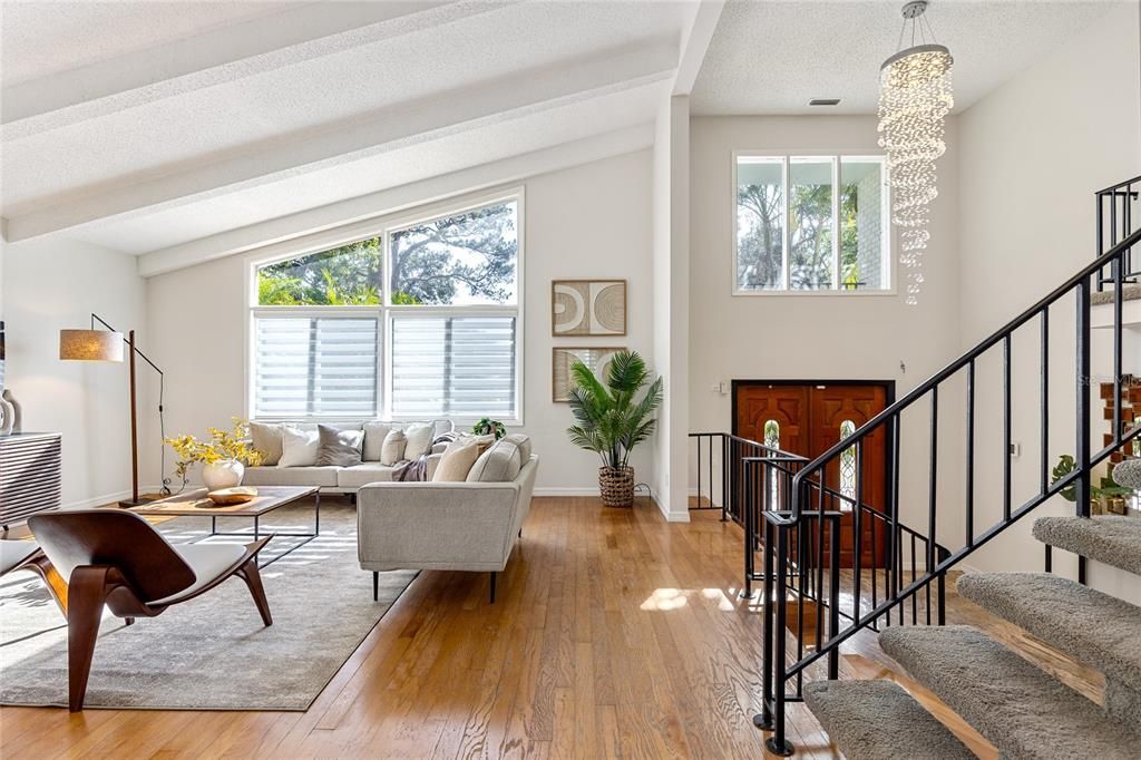 待售: $750,000 (4 贝兹, 3 浴室, 2540 平方英尺)