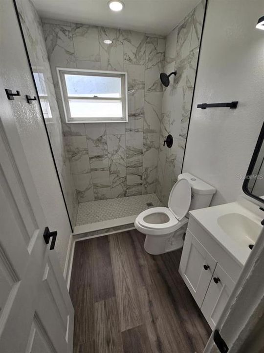 В аренду: $2,100 (3 спален, 1 ванн, 1164 Квадратных фут)