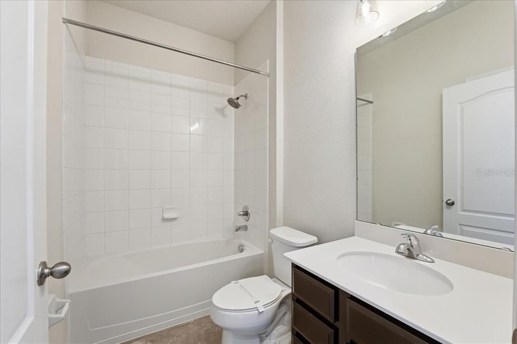 For Rent: $2,295 (3 beds, 2 baths, 1515 Square Feet)