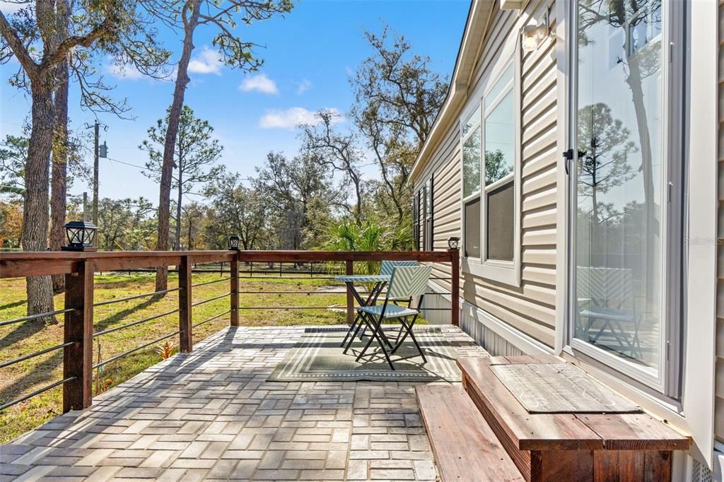 На продажу: $294,000 (3 спален, 2 ванн, 1352 Квадратных фут)