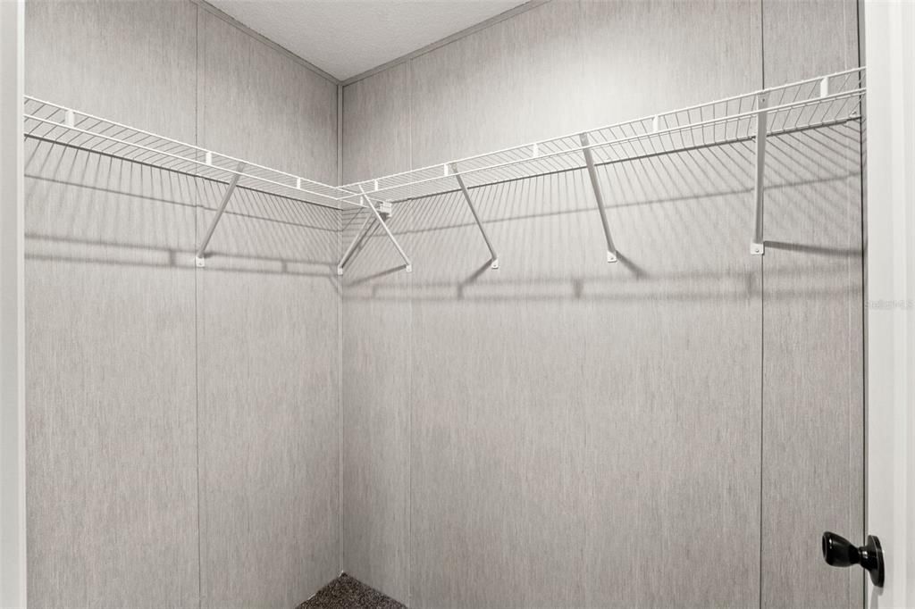 На продажу: $294,000 (3 спален, 2 ванн, 1352 Квадратных фут)