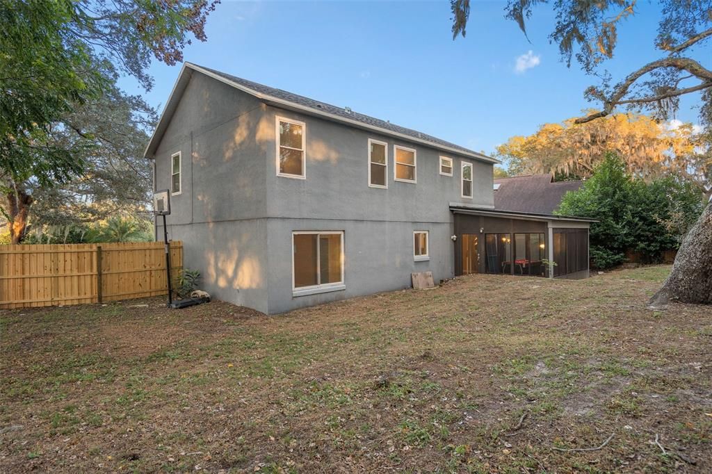 En Venta: $405,000 (4 camas, 2 baños, 1920 Pies cuadrados)