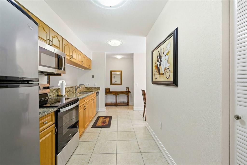 待售: $269,000 (3 贝兹, 2 浴室, 1180 平方英尺)