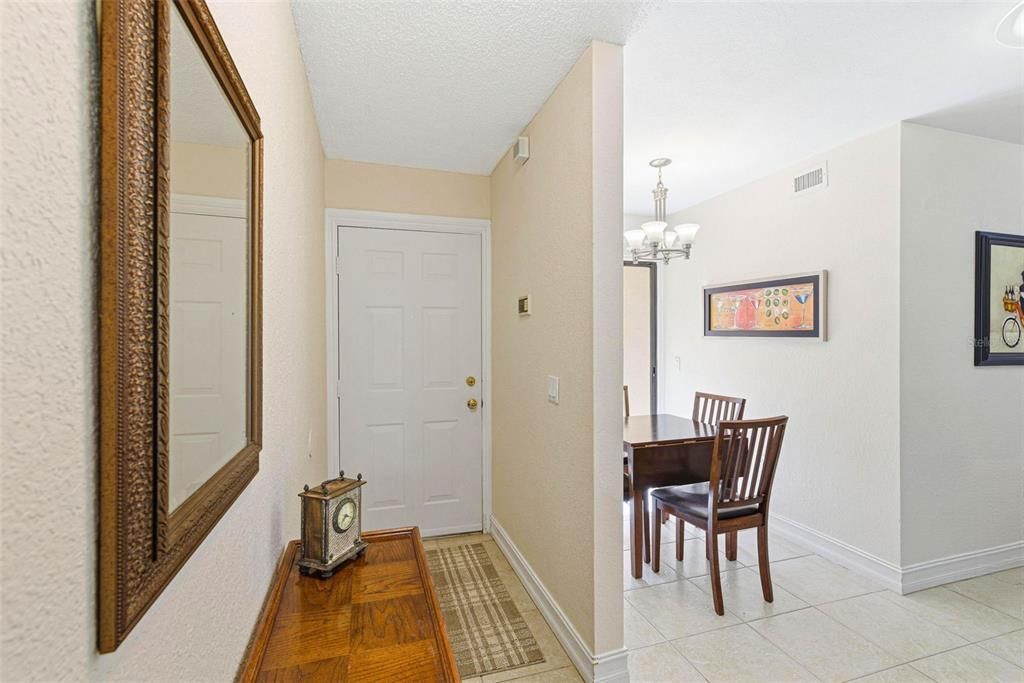 待售: $269,000 (3 贝兹, 2 浴室, 1180 平方英尺)