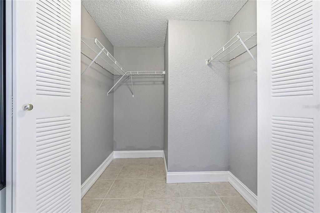 待售: $269,000 (3 贝兹, 2 浴室, 1180 平方英尺)