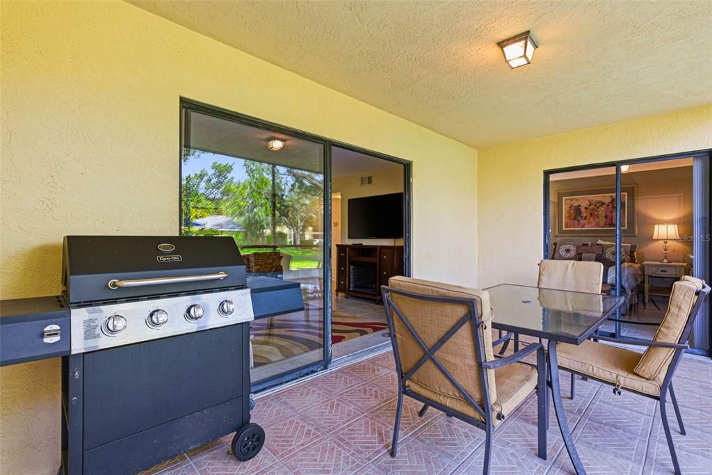 待售: $269,000 (3 贝兹, 2 浴室, 1180 平方英尺)