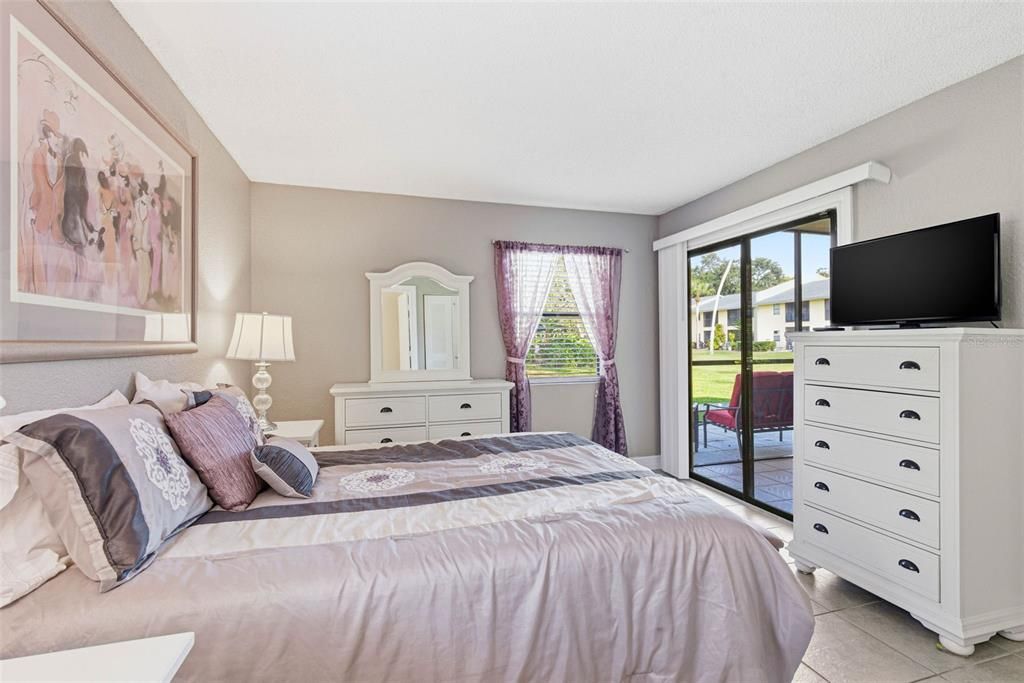 待售: $269,000 (3 贝兹, 2 浴室, 1180 平方英尺)