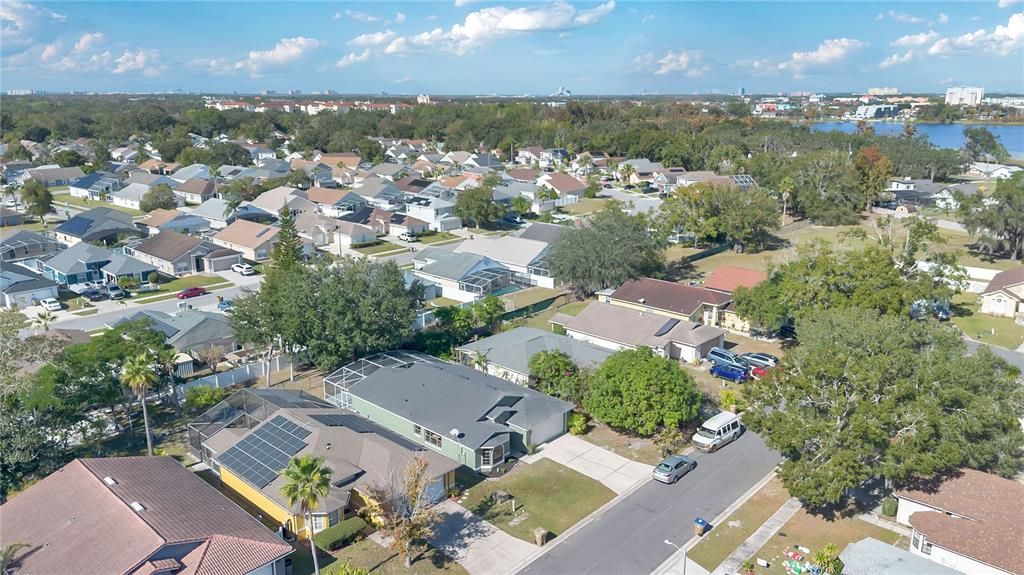 For Sale: $399,900 (3 beds, 2 baths, 1662 Square Feet)