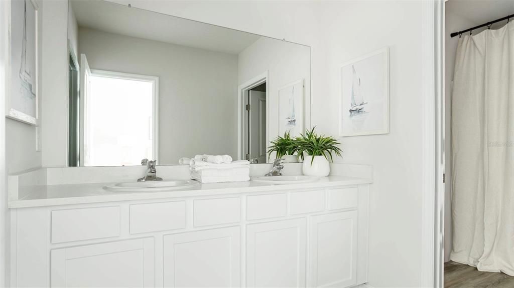 For Sale: $386,880 (3 beds, 2 baths, 1673 Square Feet)