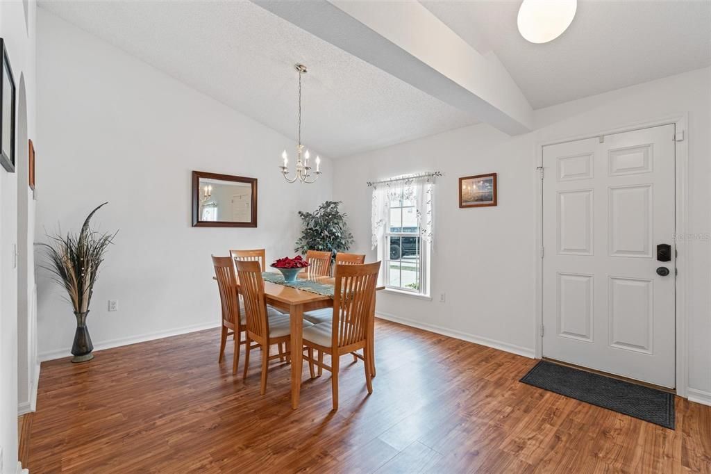 For Sale: $235,000 (3 beds, 2 baths, 1635 Square Feet)