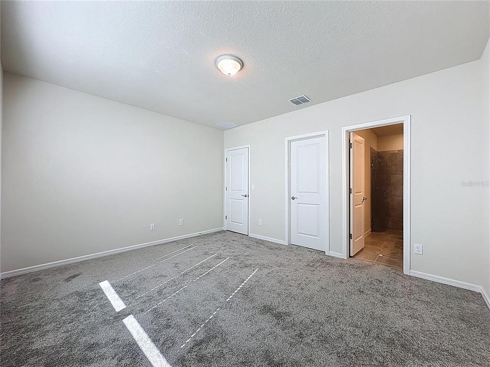 出租: $2,700 (4 贝兹, 2 浴室, 1700 平方英尺)