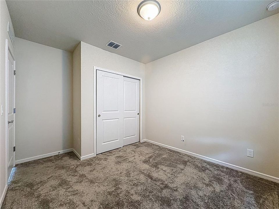 出租: $2,700 (4 贝兹, 2 浴室, 1700 平方英尺)