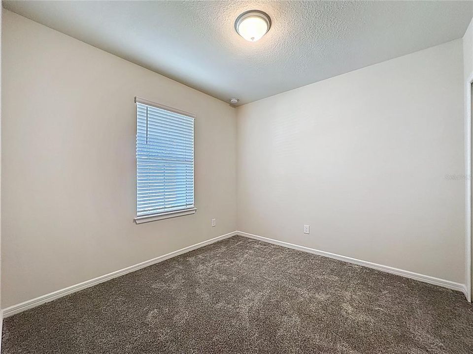 出租: $2,700 (4 贝兹, 2 浴室, 1700 平方英尺)