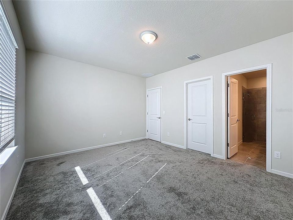 出租: $2,700 (4 贝兹, 2 浴室, 1700 平方英尺)