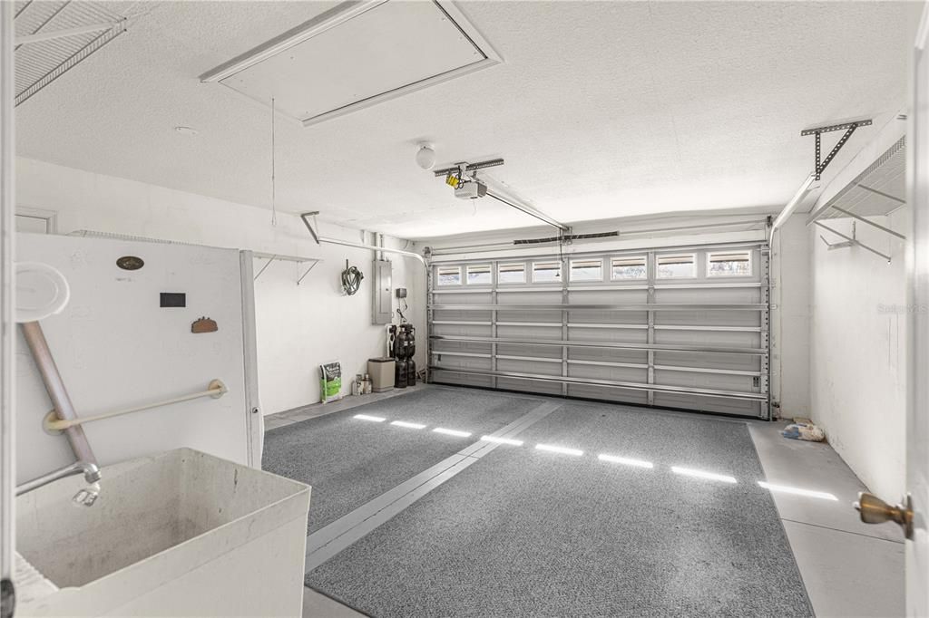 En Venta: $279,900 (3 camas, 2 baños, 1717 Pies cuadrados)