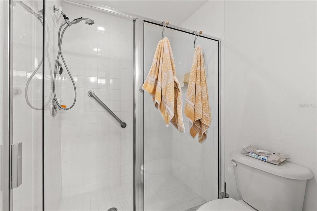 En Venta: $259,900 (2 camas, 2 baños, 1168 Pies cuadrados)