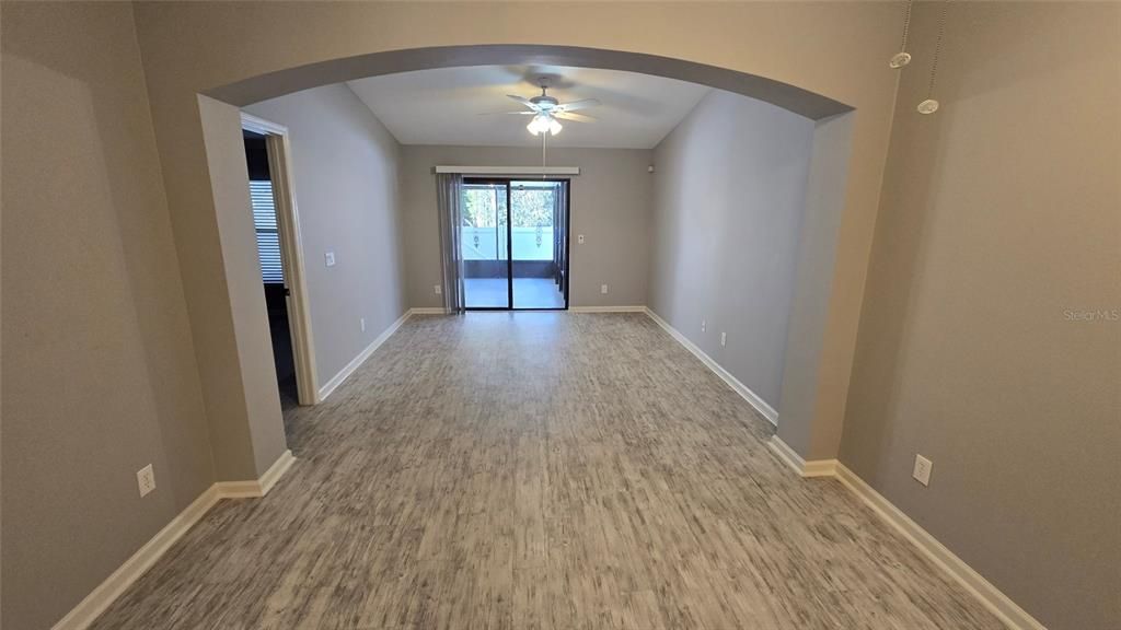 For Sale: $289,000 (2 beds, 2 baths, 1080 Square Feet)