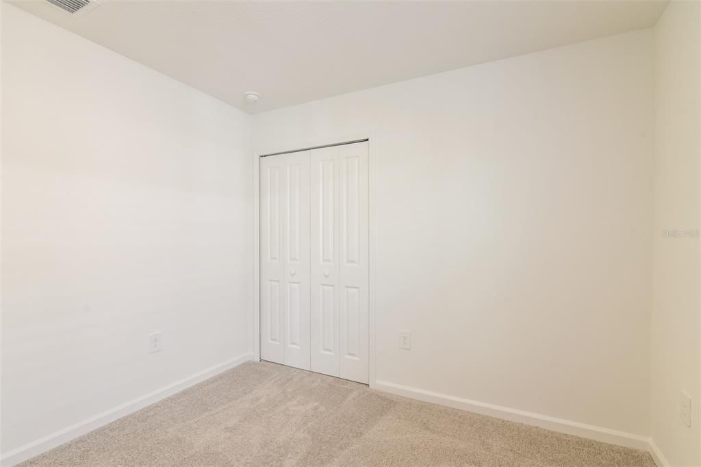 For Rent: $1,950 (42 beds, 2 baths, 1880 Square Feet)