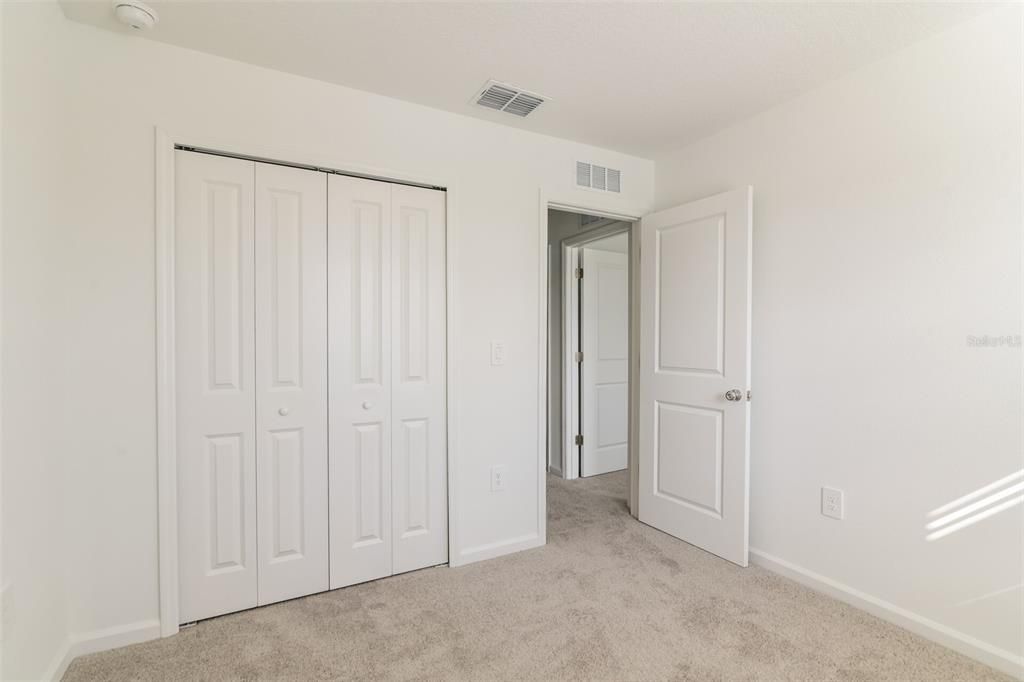 For Rent: $1,950 (42 beds, 2 baths, 1880 Square Feet)