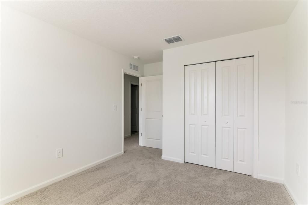 For Rent: $1,950 (42 beds, 2 baths, 1880 Square Feet)