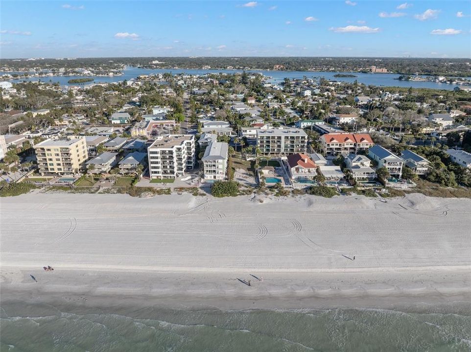 For Sale: $5,950,000 (0.31 acres)