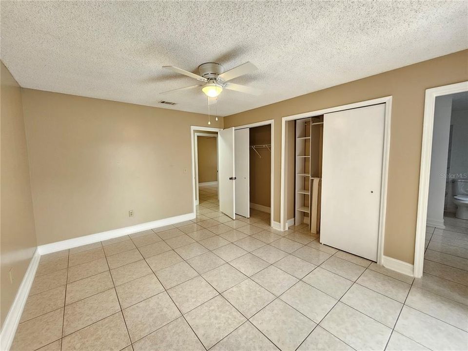 For Rent: $2,400 (3 beds, 2 baths, 1351 Square Feet)
