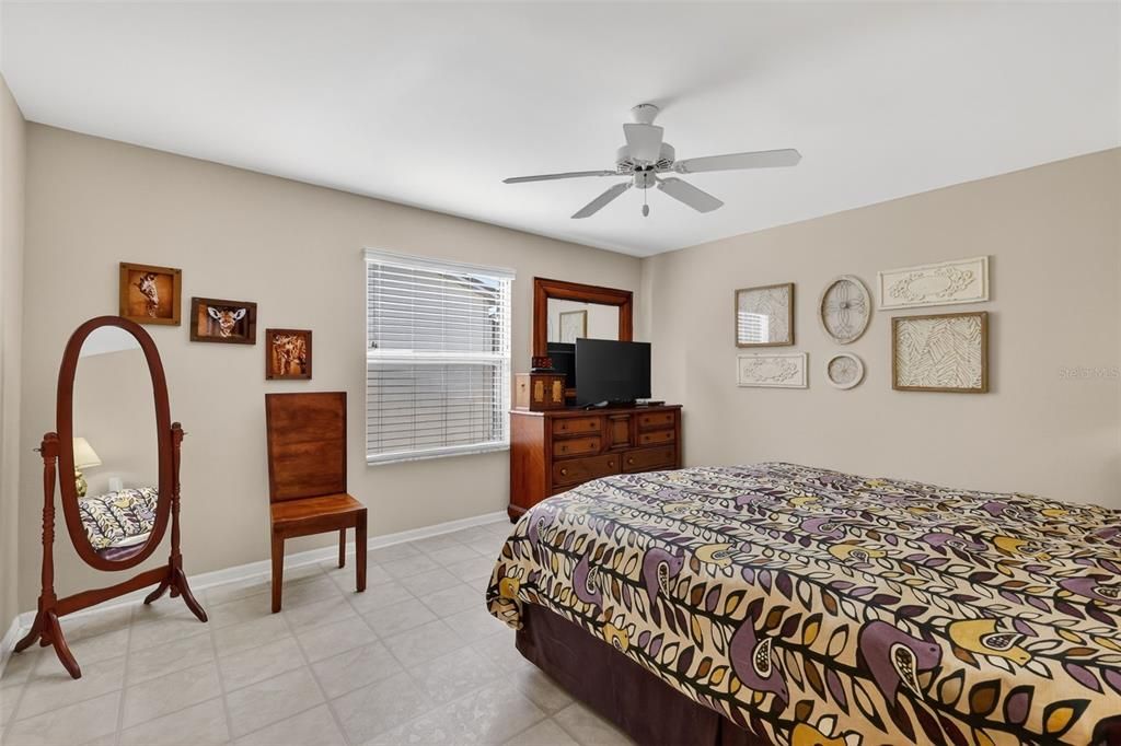 待售: $349,000 (3 贝兹, 2 浴室, 1527 平方英尺)