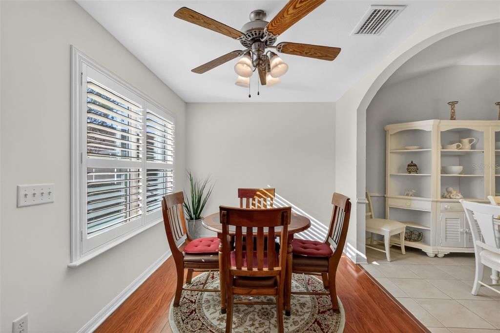 На продажу: $475,000 (3 спален, 2 ванн, 1790 Квадратных фут)