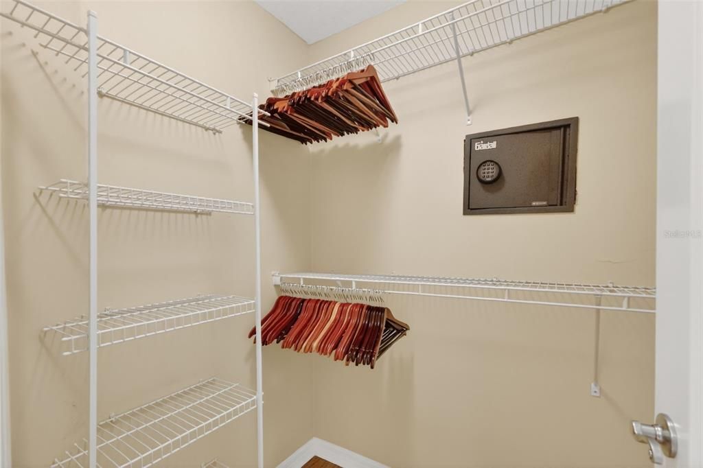 На продажу: $475,000 (3 спален, 2 ванн, 1790 Квадратных фут)