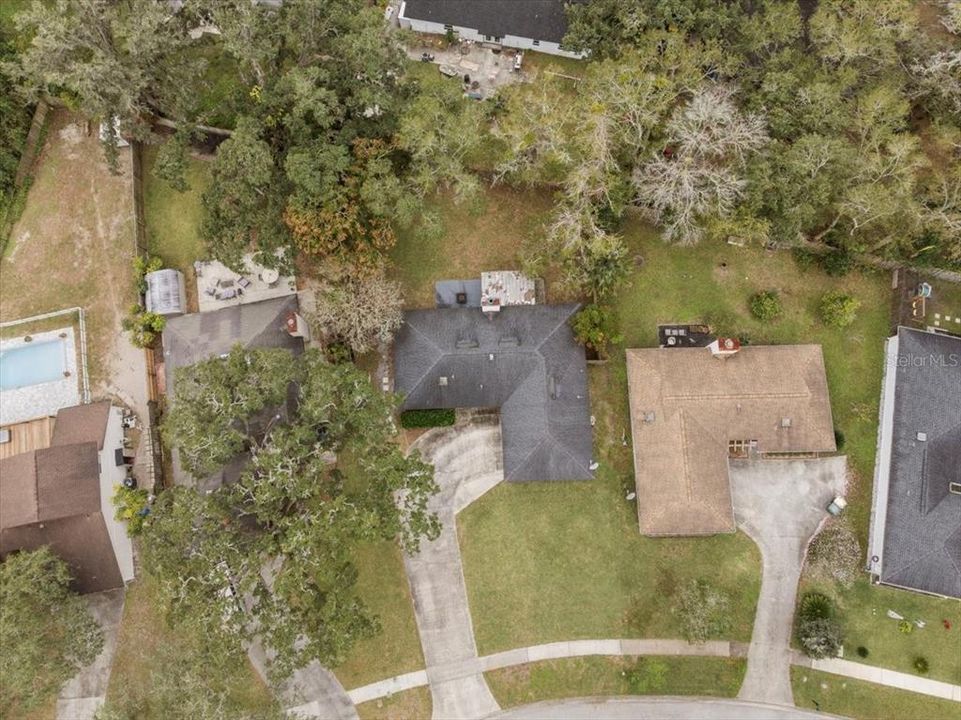 For Sale: $350,000 (3 beds, 2 baths, 1194 Square Feet)