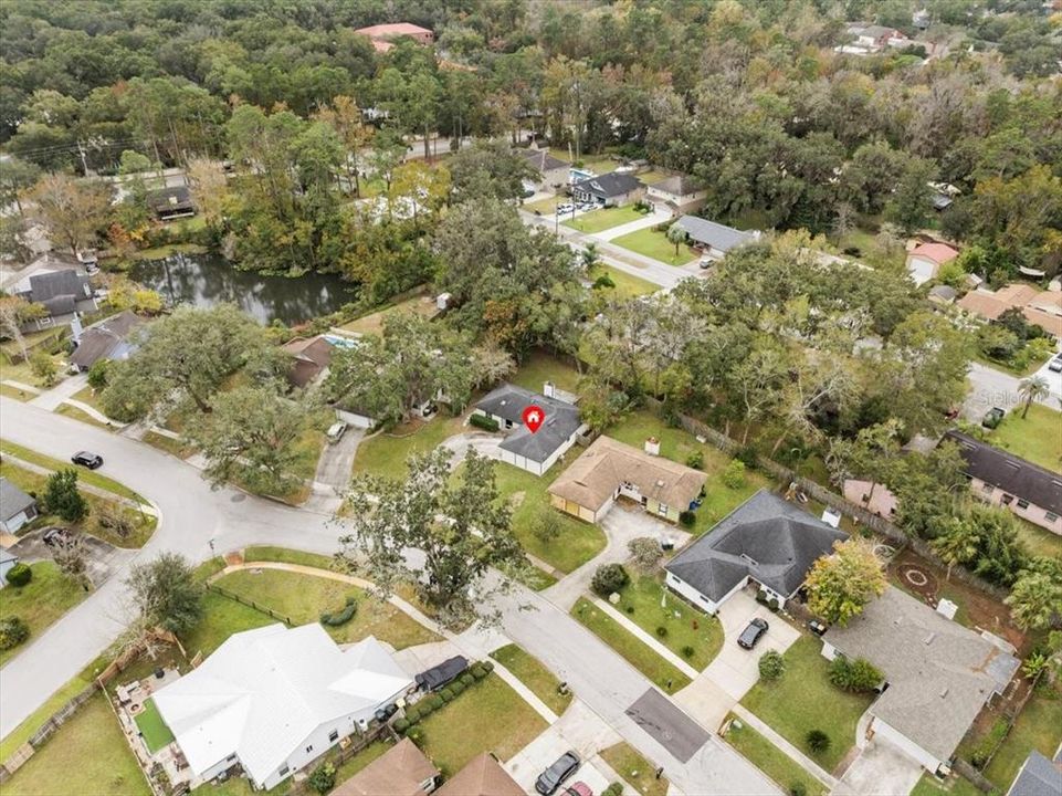 For Sale: $350,000 (3 beds, 2 baths, 1194 Square Feet)