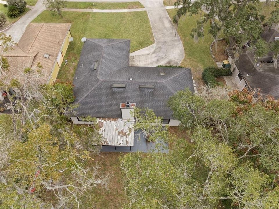 For Sale: $350,000 (3 beds, 2 baths, 1194 Square Feet)