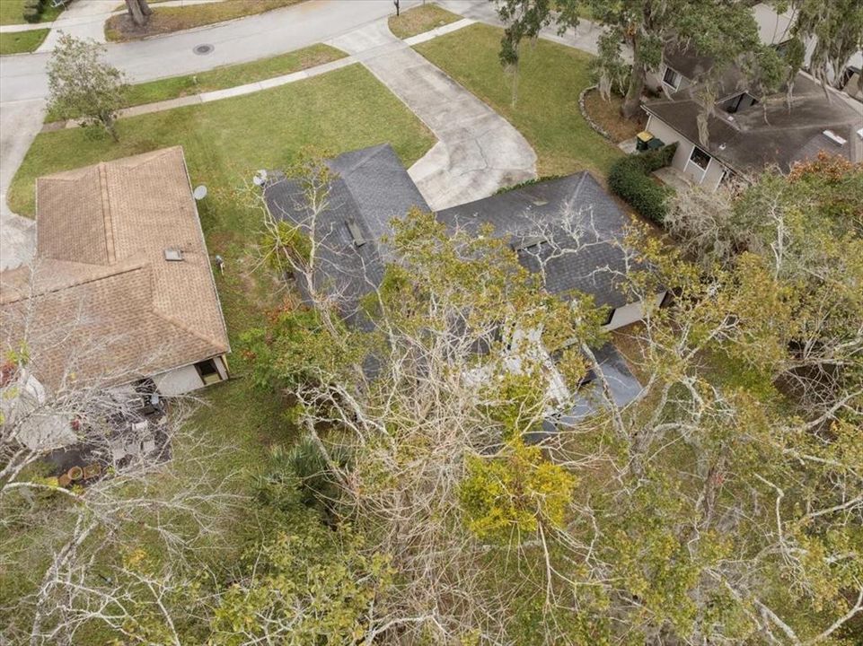 For Sale: $350,000 (3 beds, 2 baths, 1194 Square Feet)