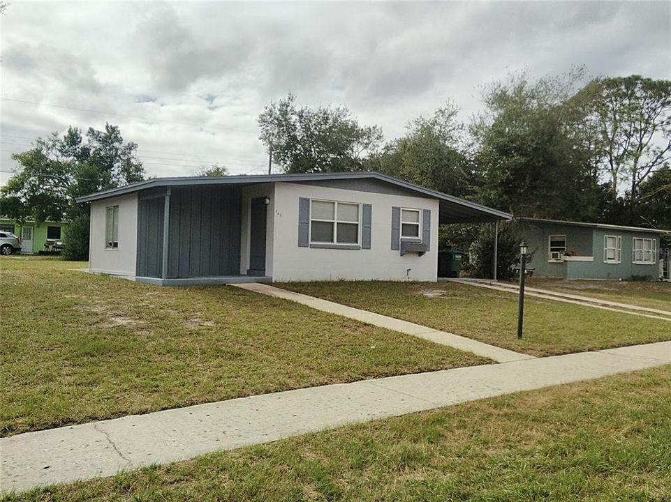 For Rent: $1,250 (3 beds, 1 baths, 770 Square Feet)