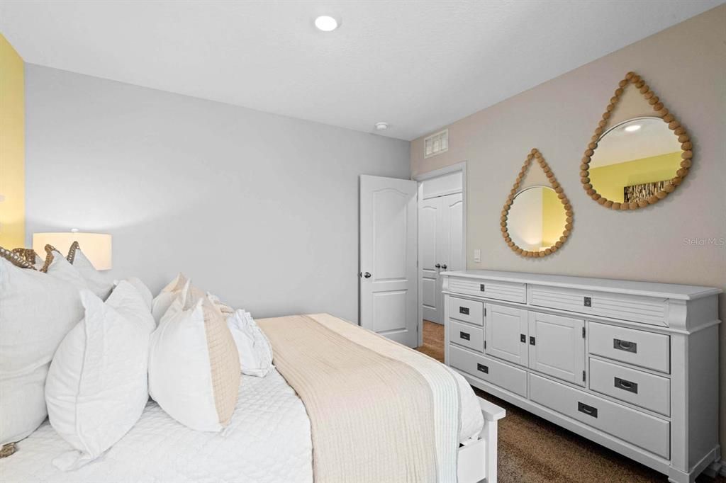 For Sale: $299,490 (3 beds, 2 baths, 1673 Square Feet)