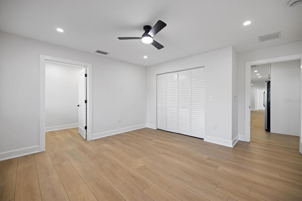 For Rent: $4,100 (4 beds, 3 baths, 2477 Square Feet)