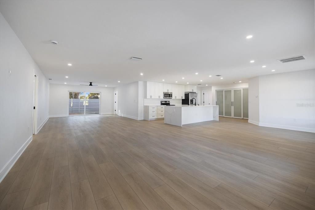 For Rent: $4,100 (4 beds, 3 baths, 2477 Square Feet)