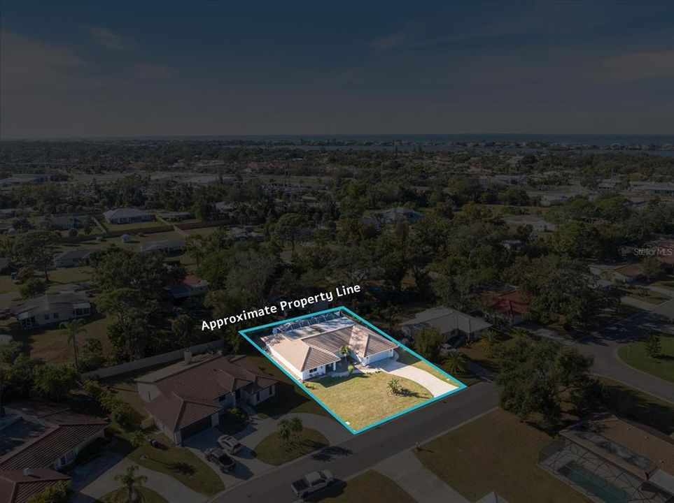 For Rent: $4,100 (4 beds, 3 baths, 2477 Square Feet)