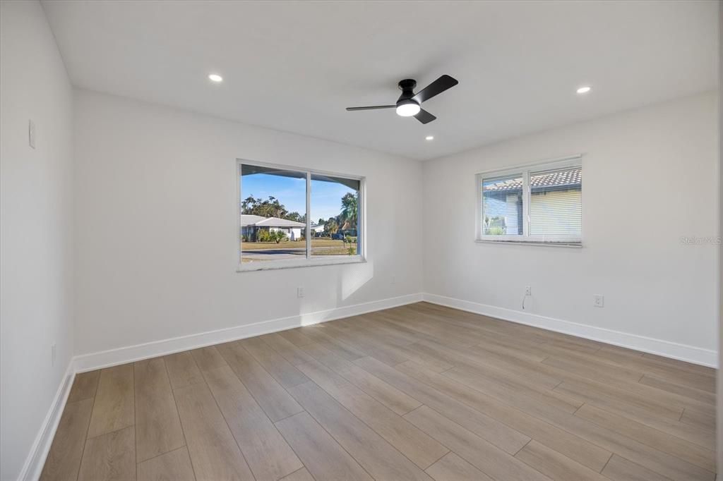 For Rent: $4,100 (4 beds, 3 baths, 2477 Square Feet)