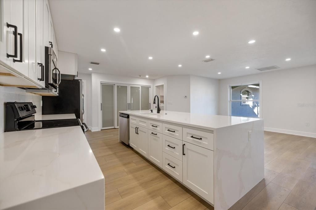 For Rent: $4,100 (4 beds, 3 baths, 2477 Square Feet)