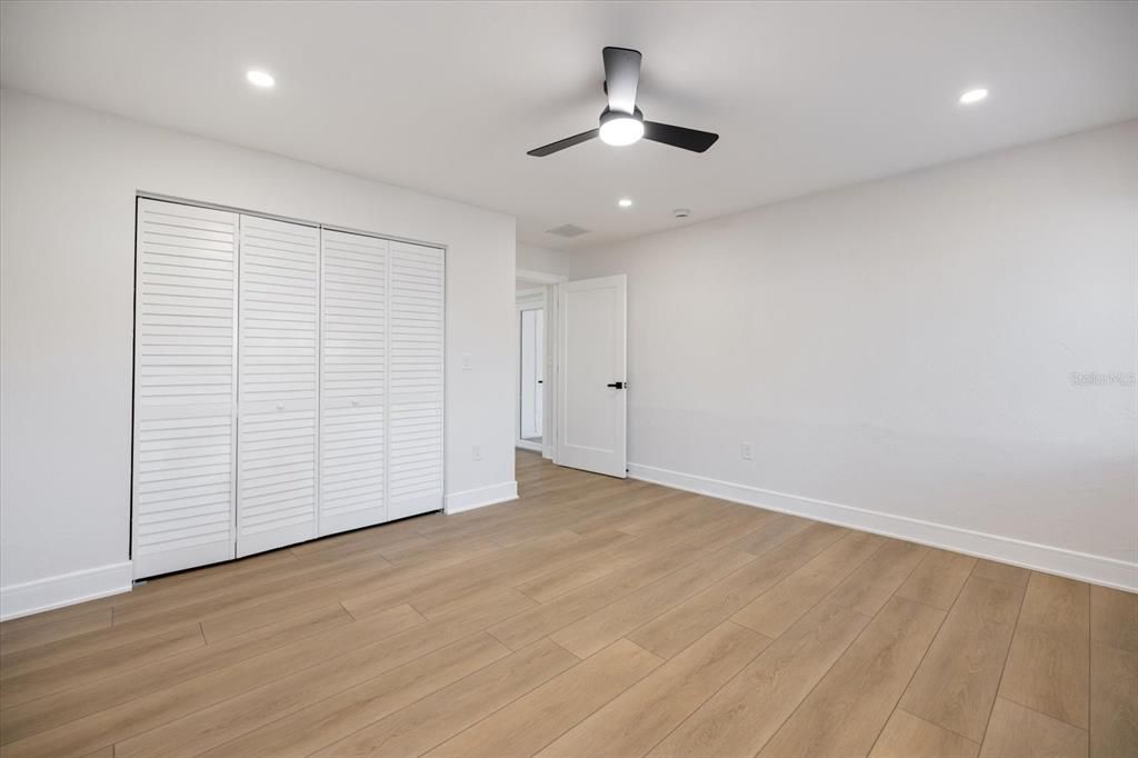 For Rent: $4,100 (4 beds, 3 baths, 2477 Square Feet)