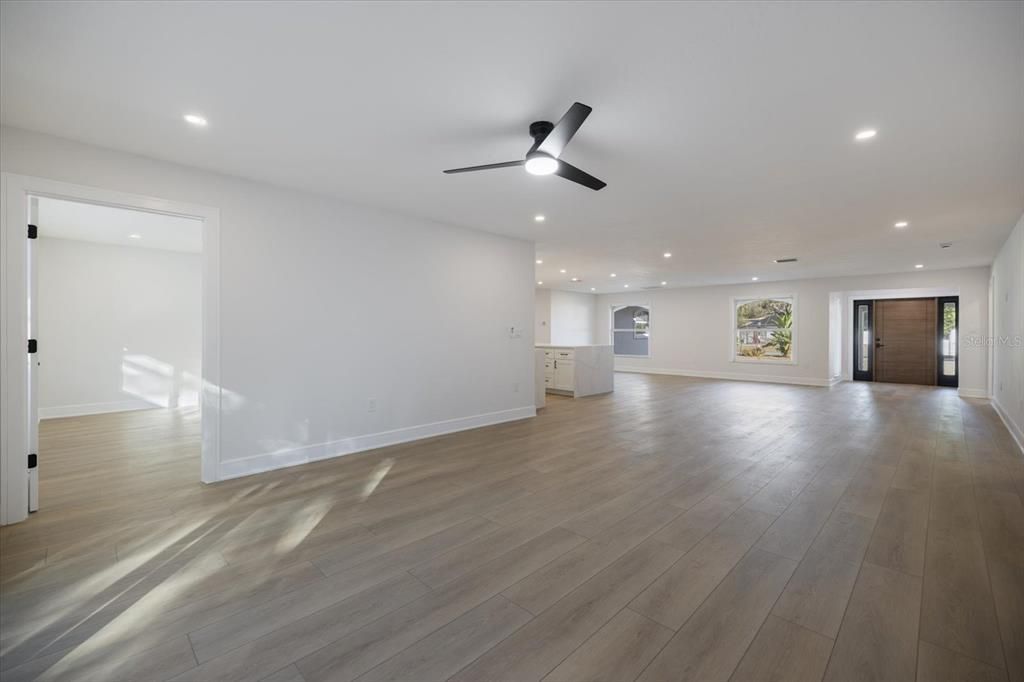 For Rent: $4,100 (4 beds, 3 baths, 2477 Square Feet)