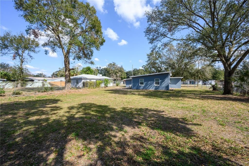 For Sale: $300,000 (3 beds, 1 baths, 1341 Square Feet)