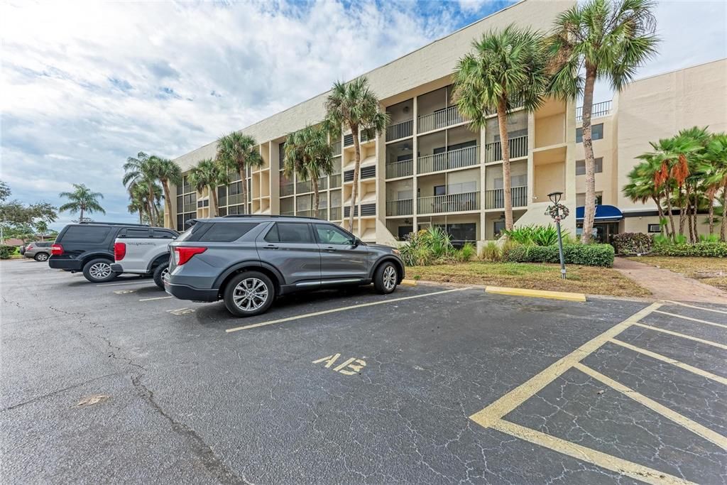 На продажу: $155,000 (2 спален, 2 ванн, 1178 Квадратных фут)