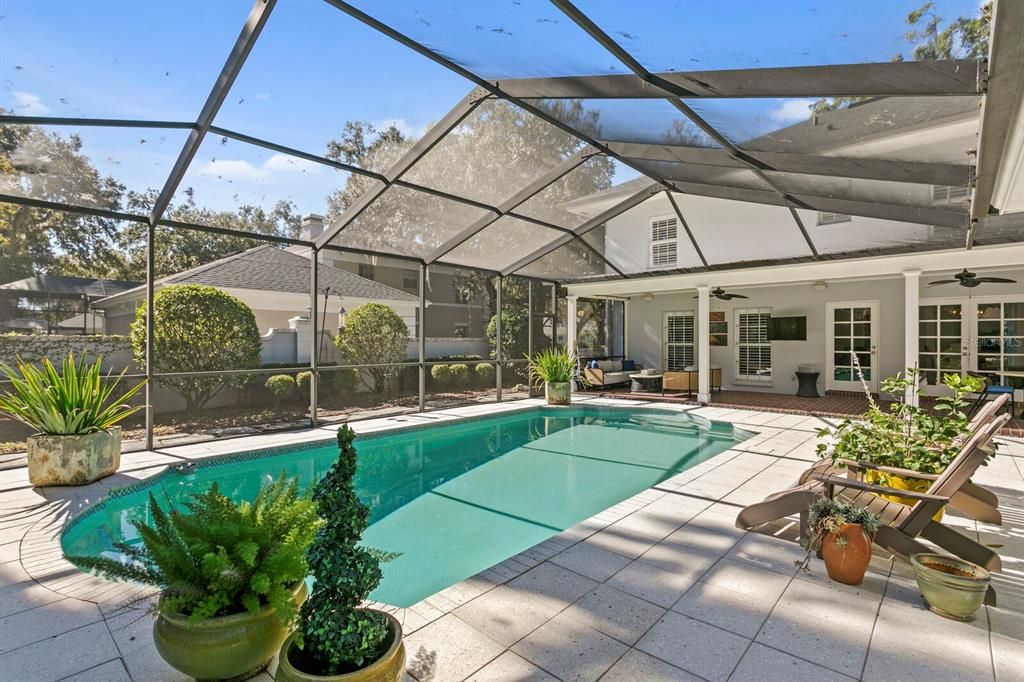 For Sale: $1,100,000 (4 beds, 3 baths, 2870 Square Feet)