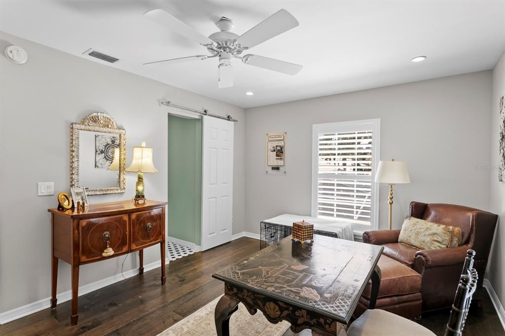 For Sale: $1,100,000 (4 beds, 3 baths, 2870 Square Feet)