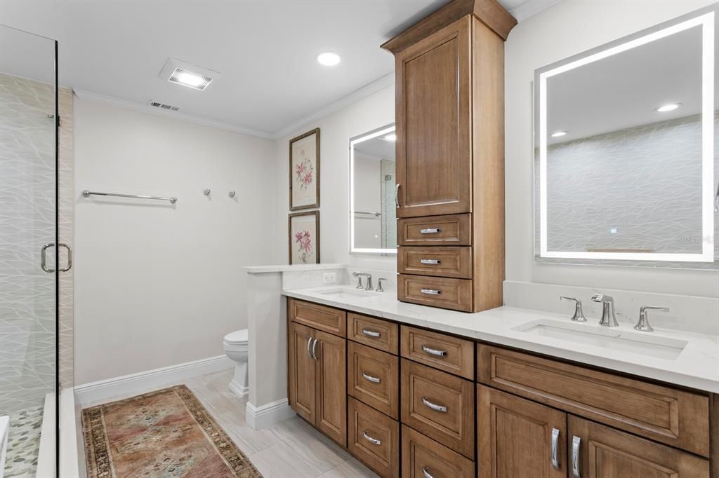 For Sale: $1,100,000 (4 beds, 3 baths, 2870 Square Feet)