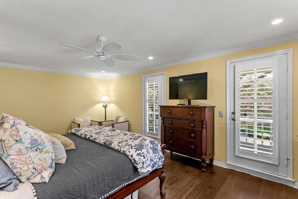 For Sale: $1,100,000 (4 beds, 3 baths, 2870 Square Feet)